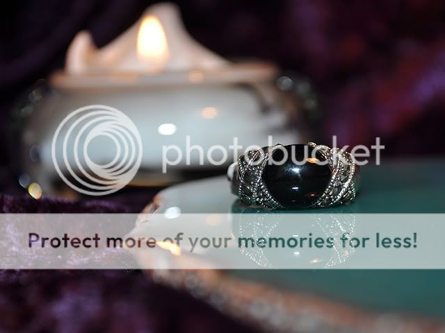 http://i710.photobucket.com/albums/ww101/lothorianmagick/Witchery/DSC_0742x.jpg
